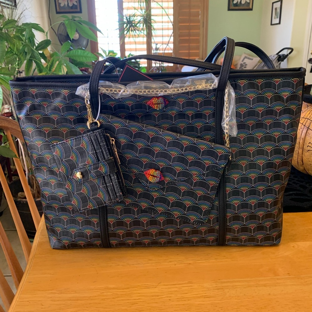Betsy Johnson All In One Multi Pouch Tote 🌈